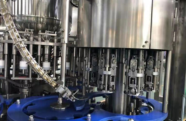 玻璃瓶果汁91视频免费下载安装机旋盖部分